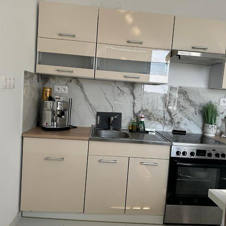 Peti Apartman Centrum Галанта Экстерьер фото