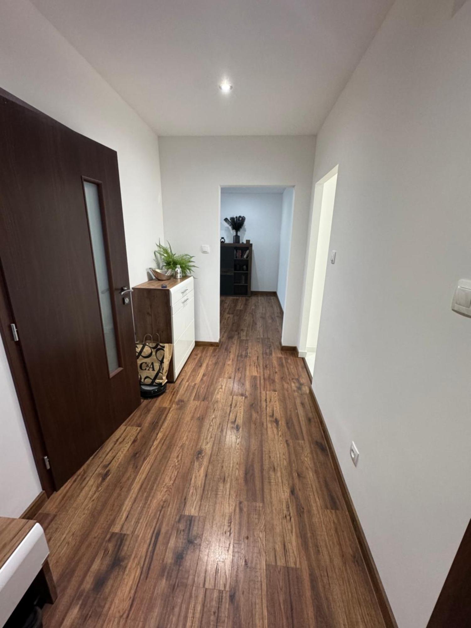 Peti Apartman Centrum Галанта Экстерьер фото
